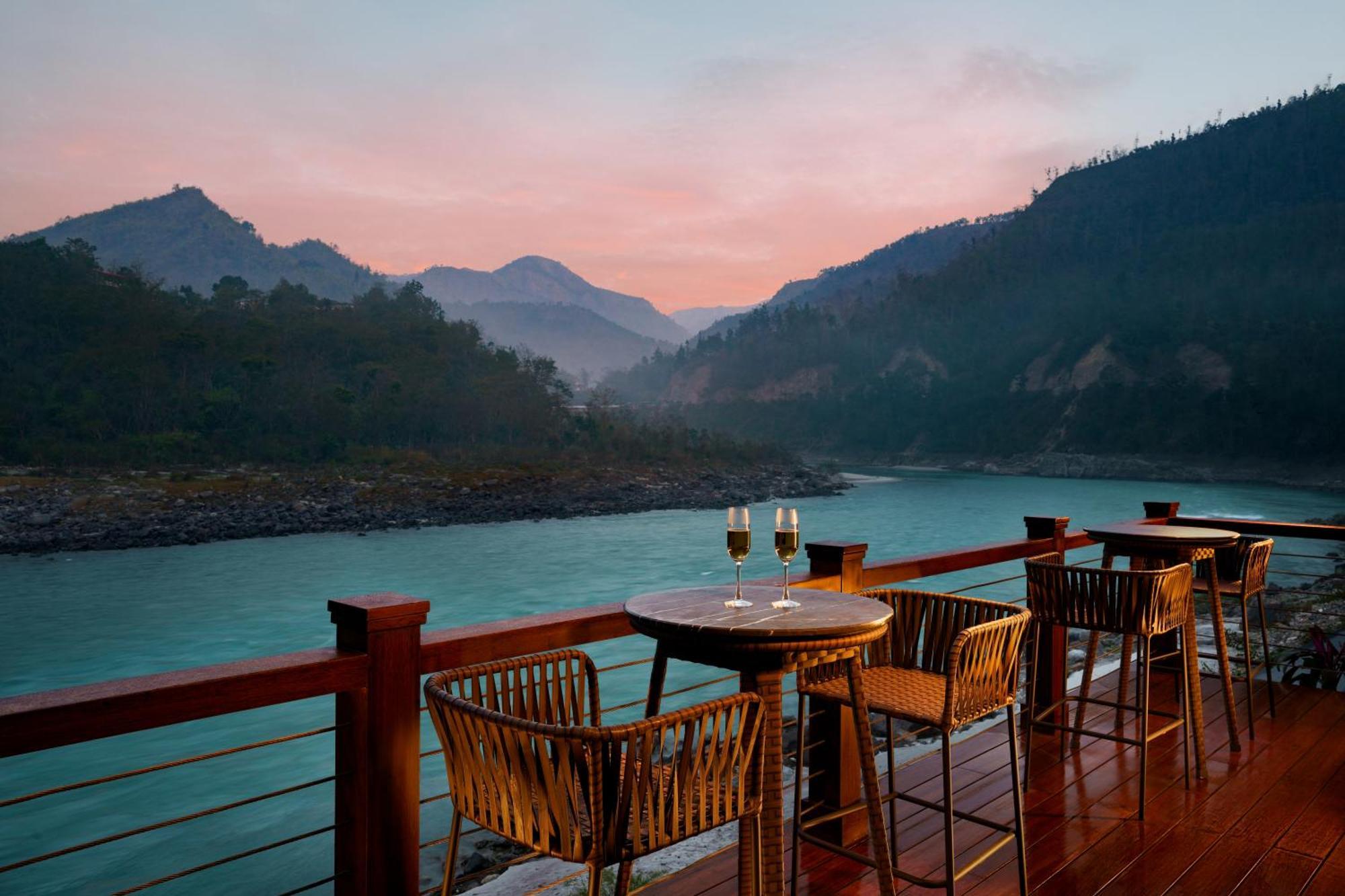 Anand Kashi By The Ganges Rishikesh - Ihcl Seleqtions Hotel Sirasu Екстериор снимка